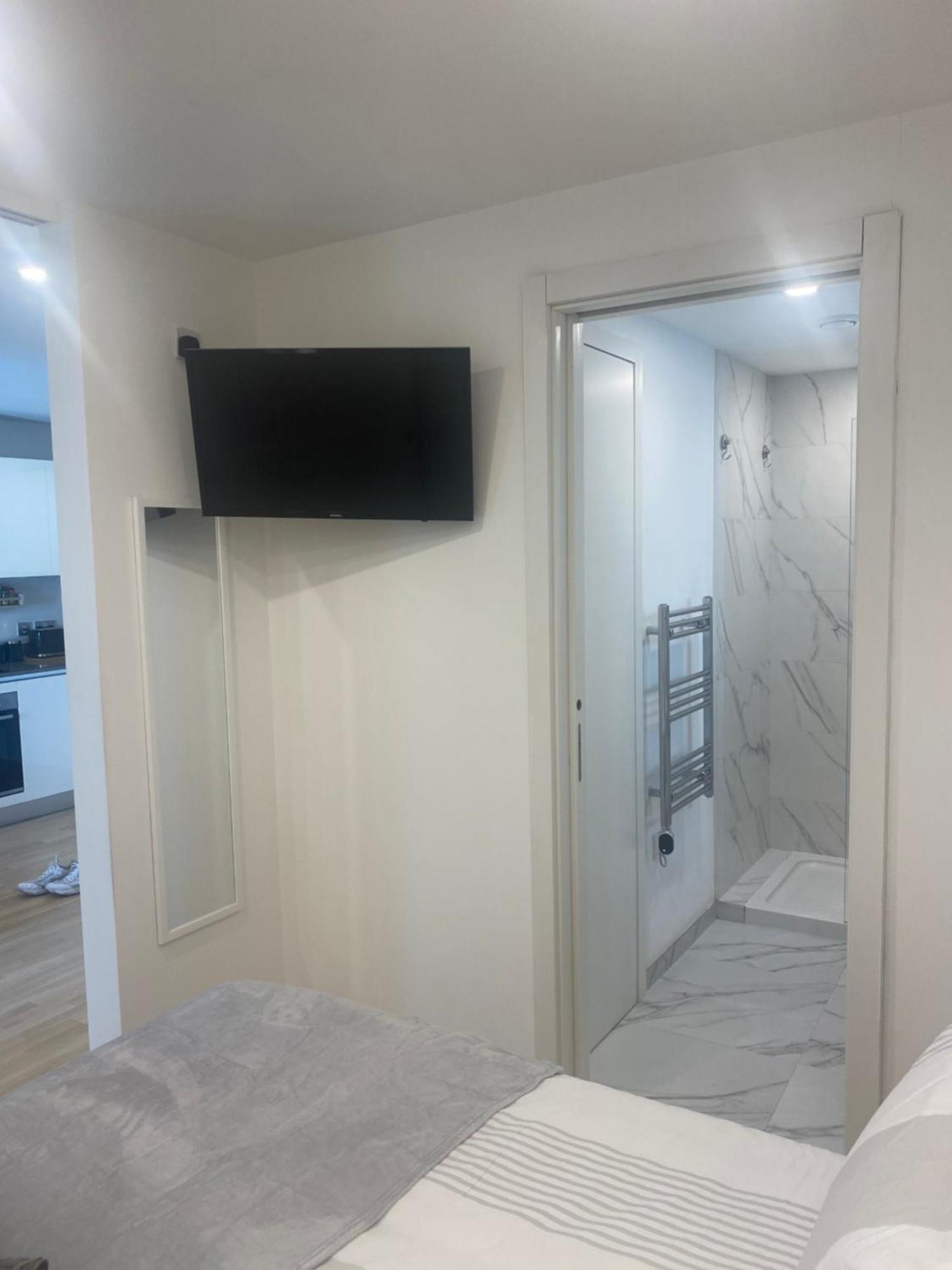Cp Top Floor Luxury Studio With Spa And Pool Gibraltar Exterior foto